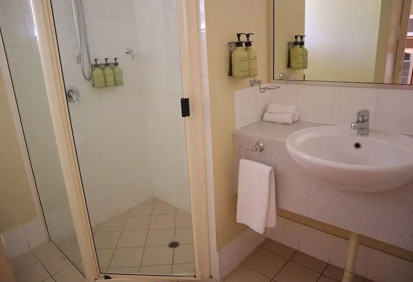 ファミリールーム, Country Roads Motor Inn Gayndah