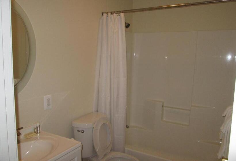 스탠다드 룸, Misquamicut Beach Front Inn