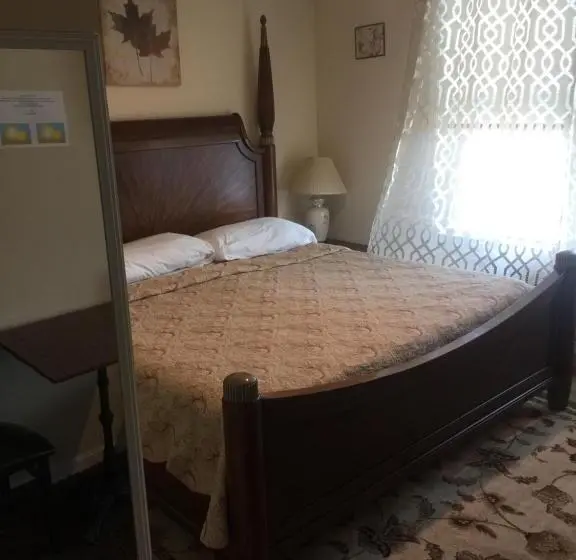 Standard-huone King-vuode, Misquamicut Beach Front Inn