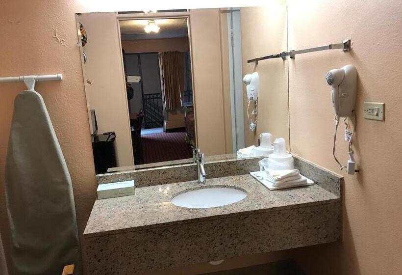 غرفة قياسية سرير كينج, Travel Inn