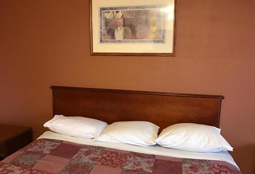 스탠다드 룸 킹사이즈 침대, Travel Inn