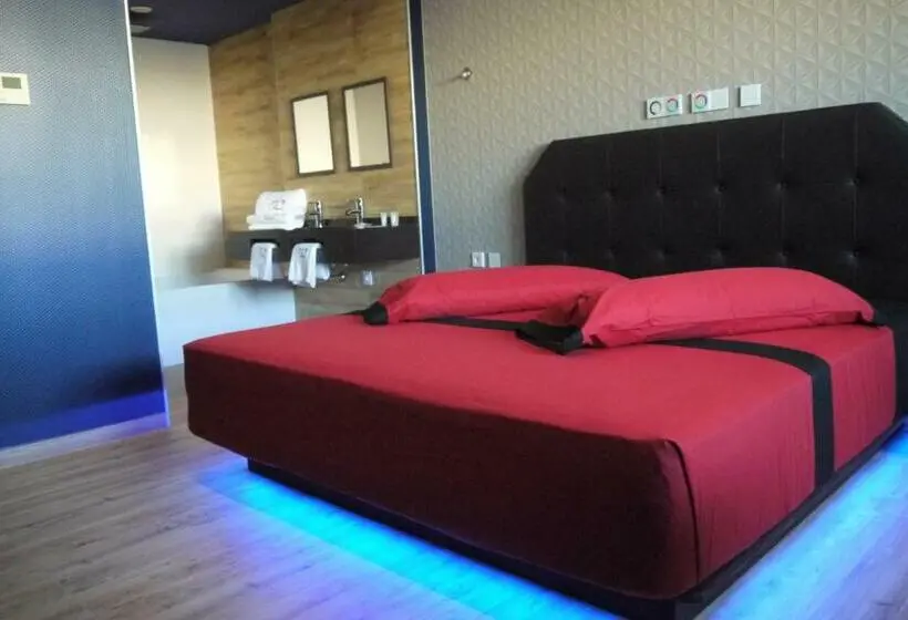 キングサイズベッドのスタンダードルーム, Motel Venus Madrid Norte