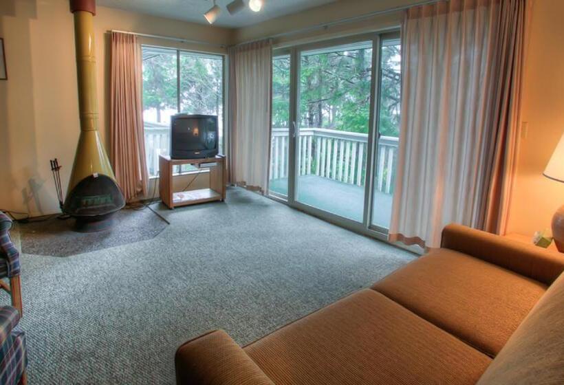 Люкс, Ocean Crest Resort