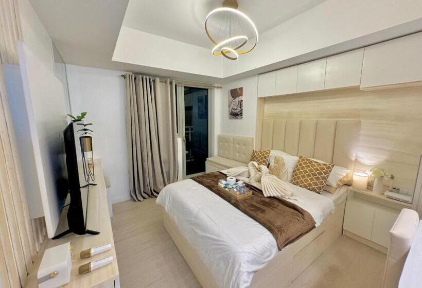 סטודיו סטנדרט עם מרפסת, Peridot Haven Ph