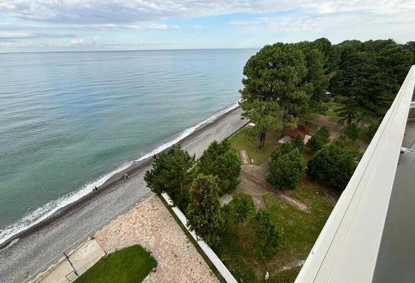 آپارتمان 1 خوابه, Bamboo Beach Tsikhisdziri   Room 850