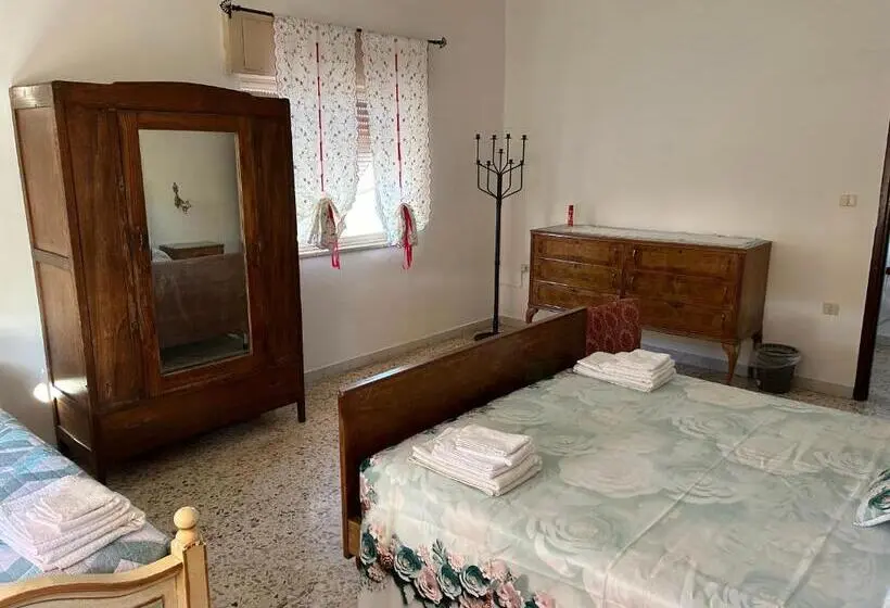 デラックスの4人部屋, Masseria Novelli