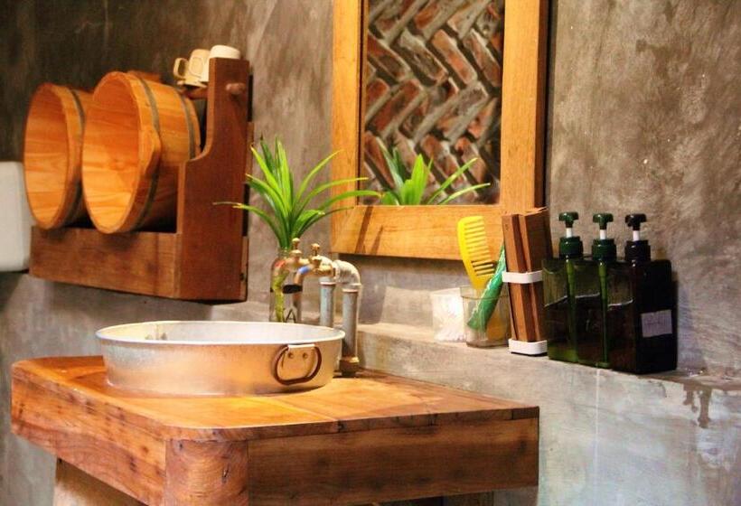 اتاق استاندارد چهارنفره با چشم‌انداز باغ, đoài Homestay đường Lâm