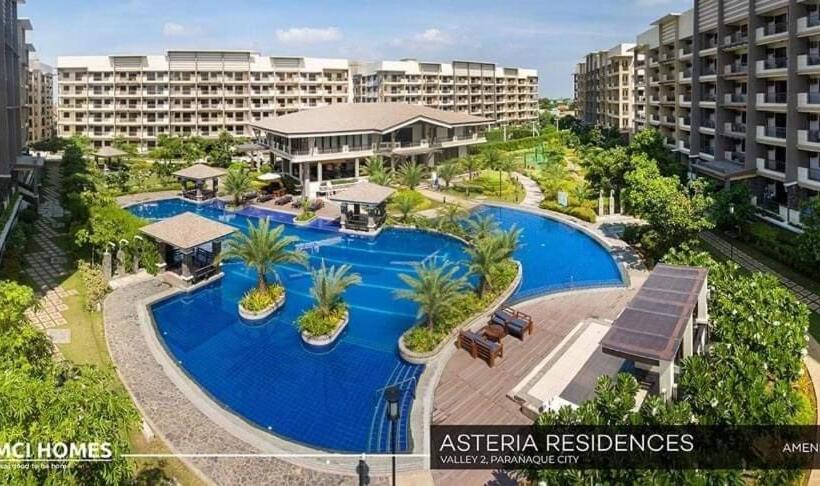 דירה בת חדר שינה 1 עם מרפסת, Eves Urban Haven