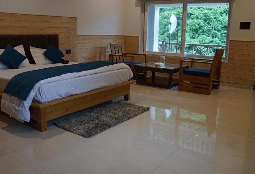غرفة ديلوكس سرير كينج, Maulyar Forest Resort