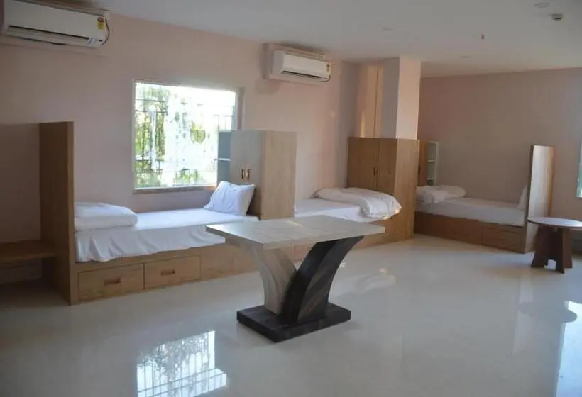 Bed in een Gedeelde Kamer, The Rividium