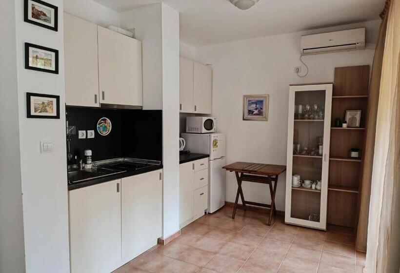 Appartement met 1 Slaapkamer en Uitzicht op de Tuin, марина кейп