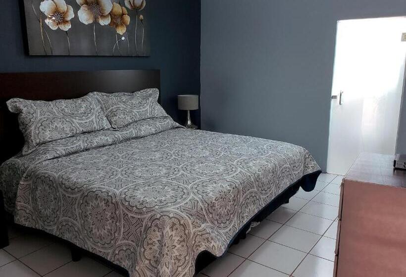 اتاق استاندارد با تخت بزرگ, Casa Barcelona San Luis Potosí