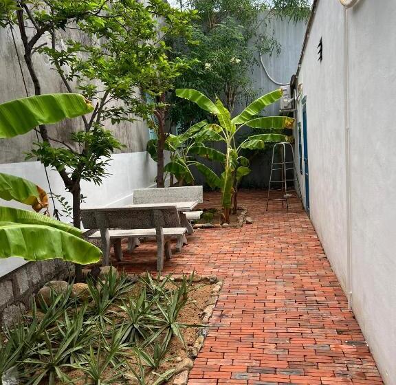 اتاق استاندارد چهار تخته, Homestay Văn Vĩnh Hy 2