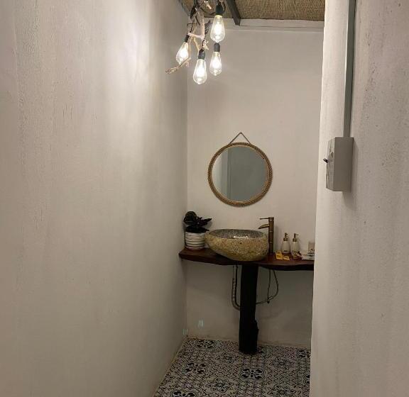 اتاق خانوادگی, Homestay Văn Vĩnh Hy 2