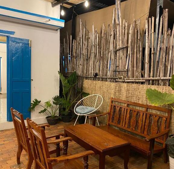 اتاق خانوادگی, Homestay Văn Vĩnh Hy 2