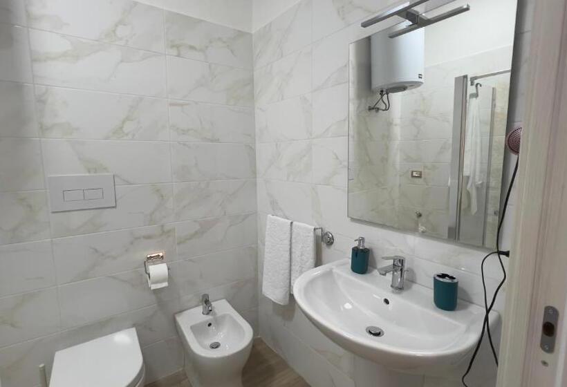 スタンダードルーム, La Casa Di Federico Ii