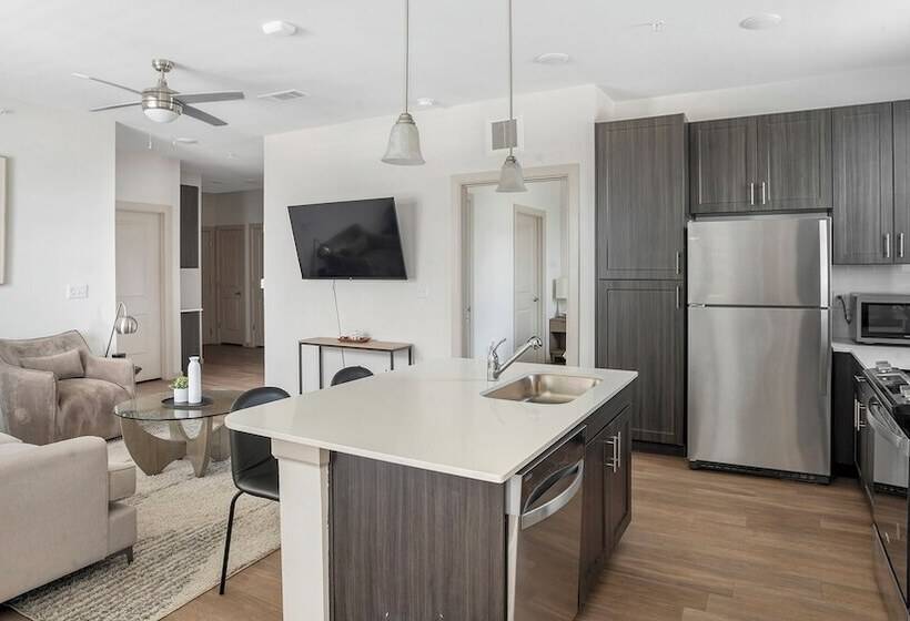 Апартаменты 2 Спальни, The Parker Austin Condos By Barsala