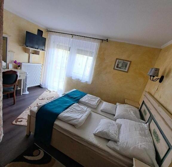 标准间, Szent Kristóf Vendégház