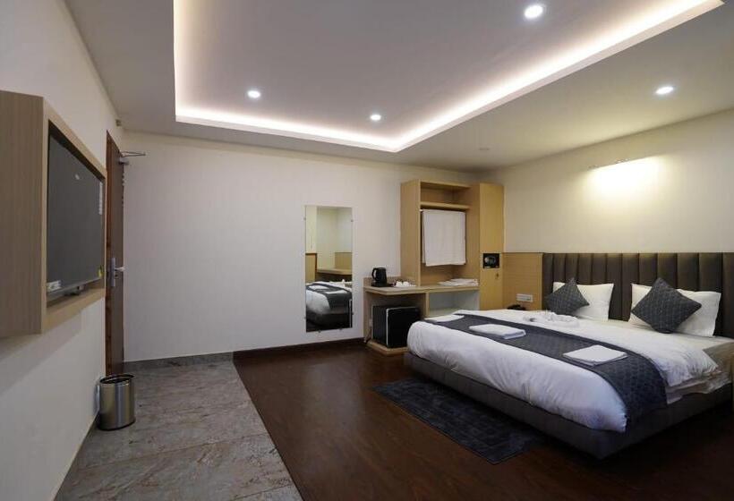 디럭스 룸, Apple Inn