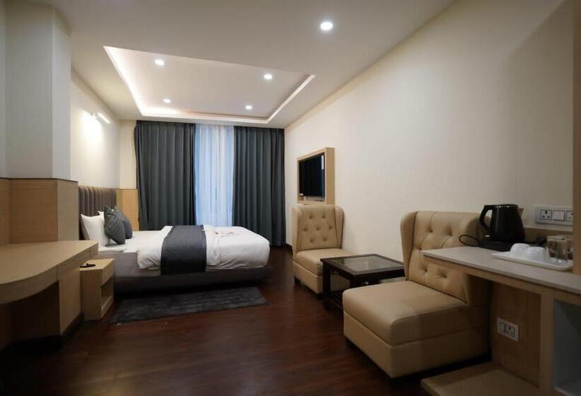 디럭스 룸, Apple Inn