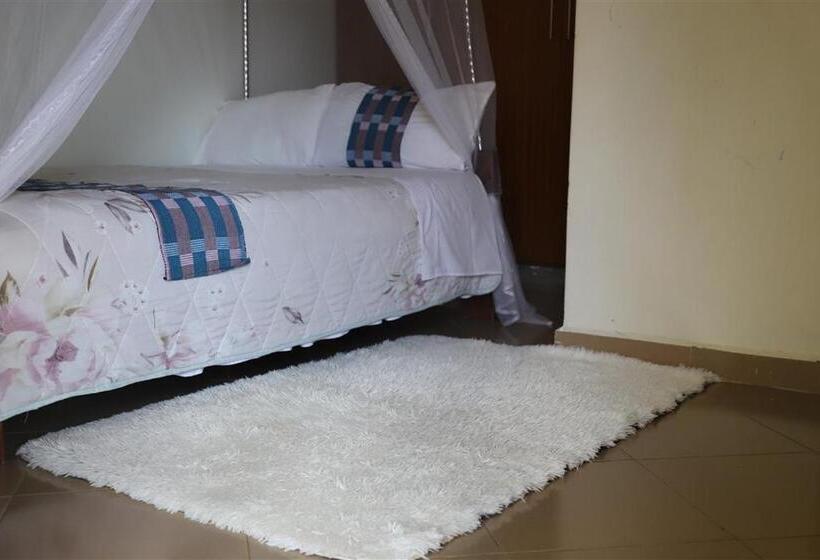 اتاق استاندارد, Judith Gulu City