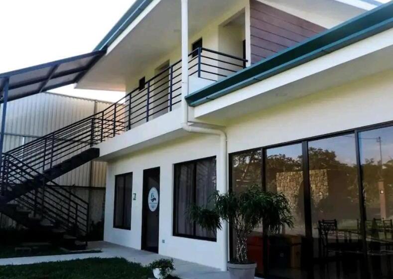 غرفة قياسية مطلّة علي البحيرة, Volcan Hule Lodging