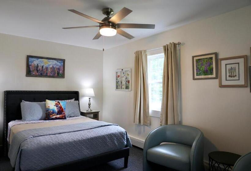 Люкс Повышенной Комфортности, Profile Deluxe Motel