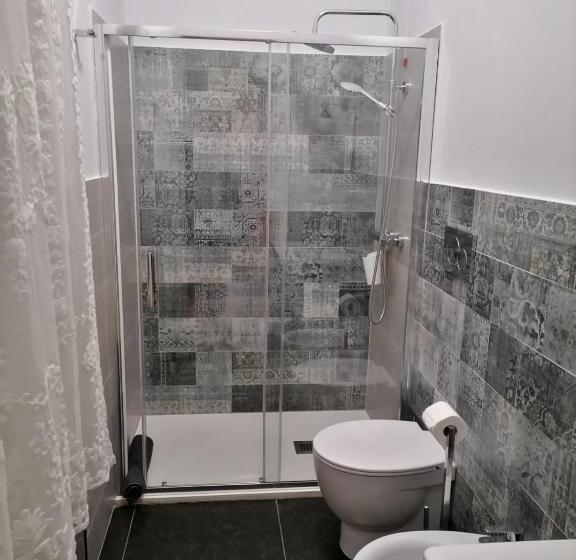 غرفة قياسية ثلاثية, B&b Dolce Casa