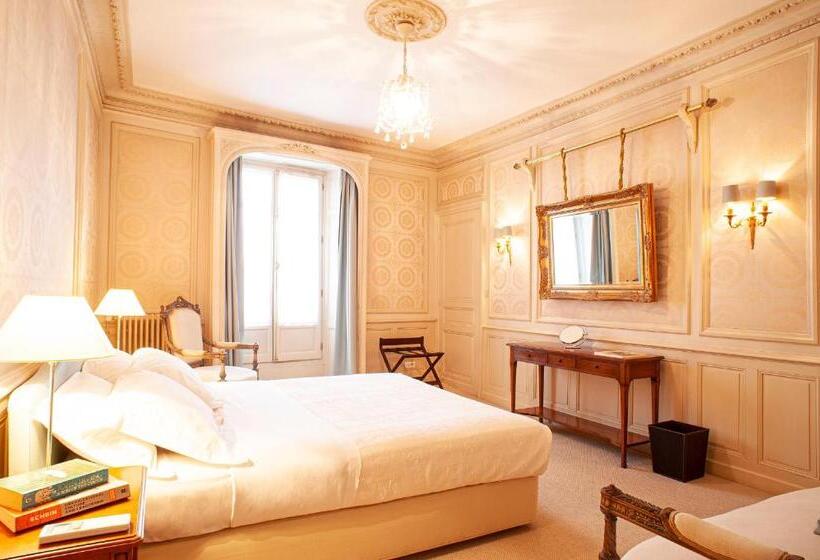 اتاق لوکس, Les Cordeliers