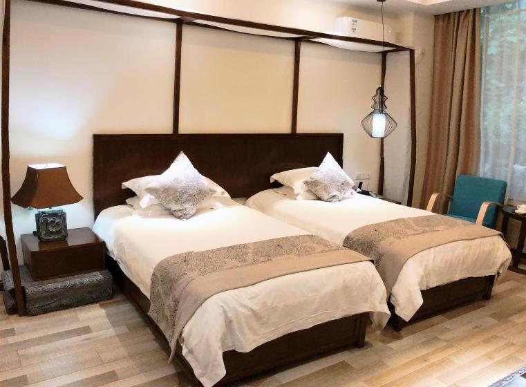 스탠다드 룸, Guilin Crystal Crescent Moon