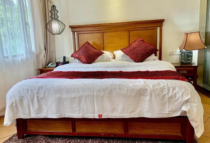 스탠다드 룸 킹사이즈 침대, Guilin Crystal Crescent Moon