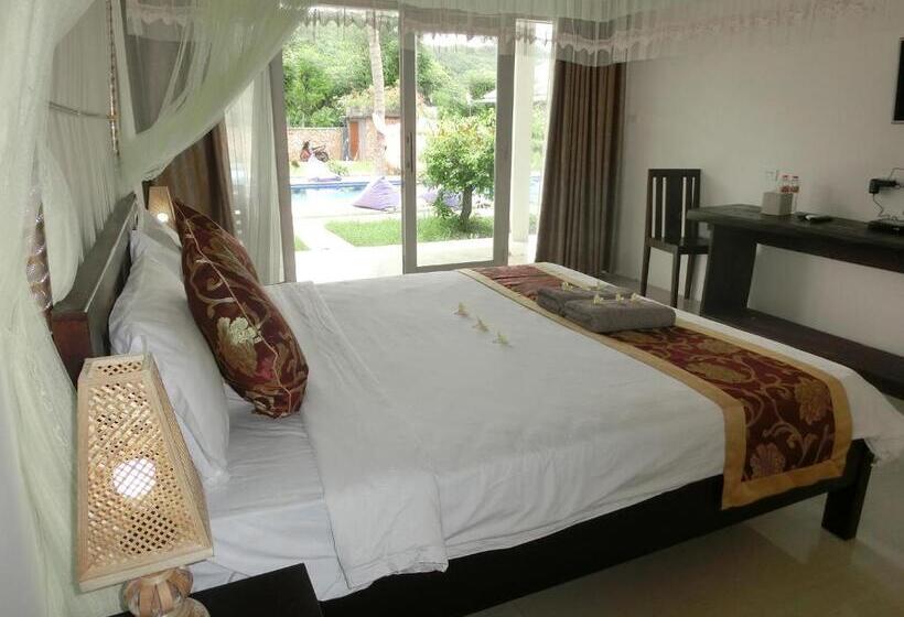 Номер Deluxe, Lombok Holiday