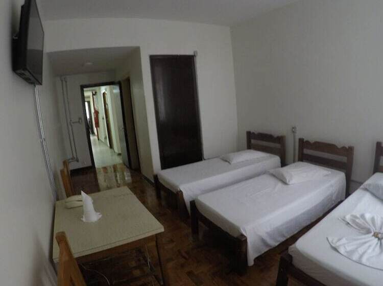 חדר דלוקס לשלושה, Sao Nicolau