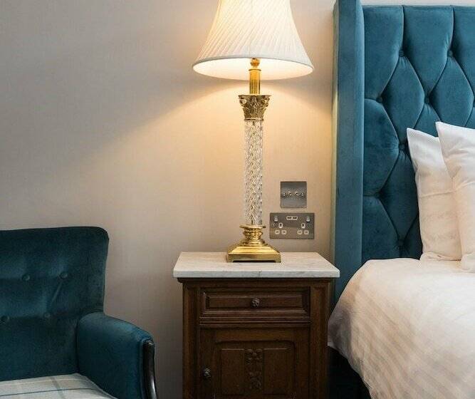 스탠다드 룸, The Lawrence