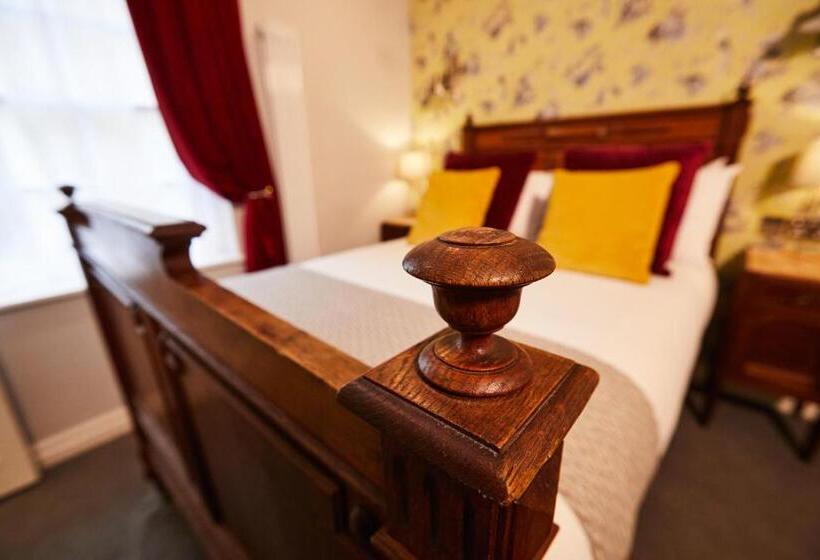 스탠다드 룸, The Lawrence