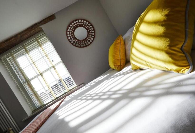 스탠다드 룸, The Lawrence