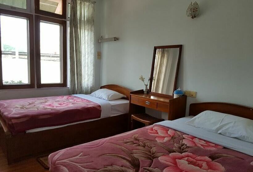 اتاق استاندارد, Parami Motel