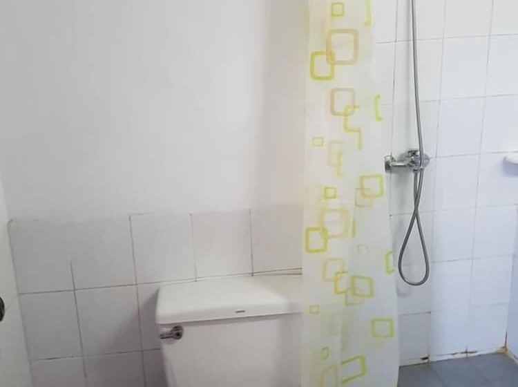اتاق استاندارد, Parami Motel
