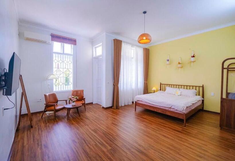 اتاق استاندارد با تخت بزرگ, Mô Tê Homestay 2 Gần Chợ đông Ba, Cung đình Hoàng Thành Huế