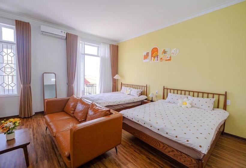 اتاق استاندارد با بالکن, Mô Tê Homestay 2 Gần Chợ đông Ba, Cung đình Hoàng Thành Huế
