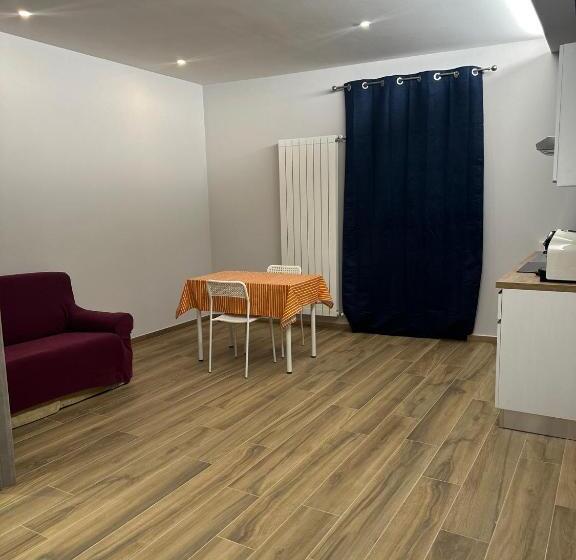 带大床的标准间, Dimora Del Centro