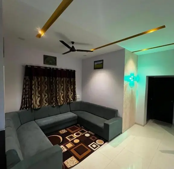 スーペリアースイート, Imperia Stays   Corporate Suites Rajkot