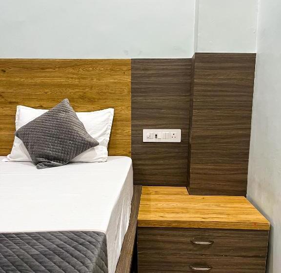 Quarto Deluxe com Sacada, Janki Palace Hotel & Restaurant