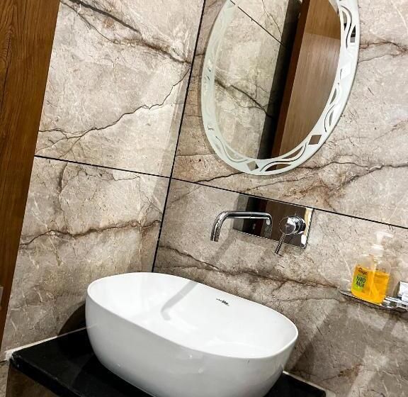 Quarto Deluxe com Sacada, Janki Palace Hotel & Restaurant