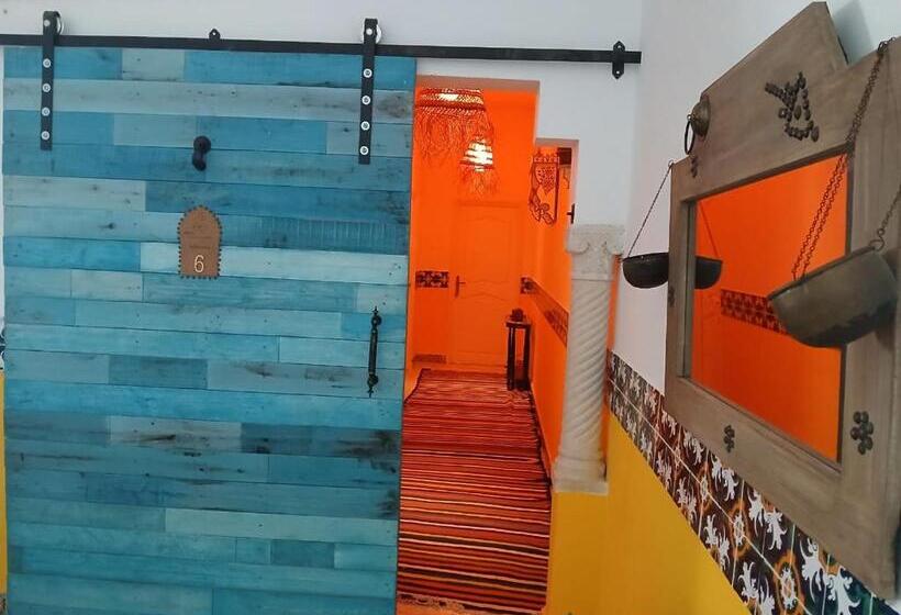 سوییت سوپریور, Dar Morjana