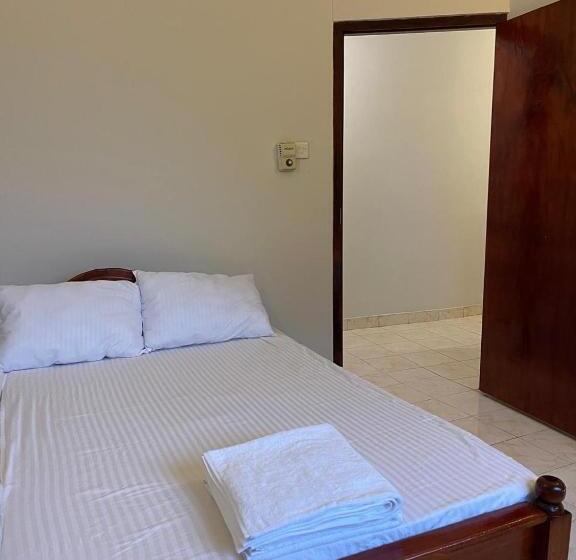 经济房, Lush Breeze