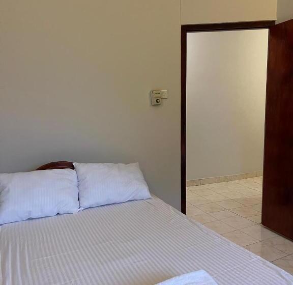 经济房, Lush Breeze