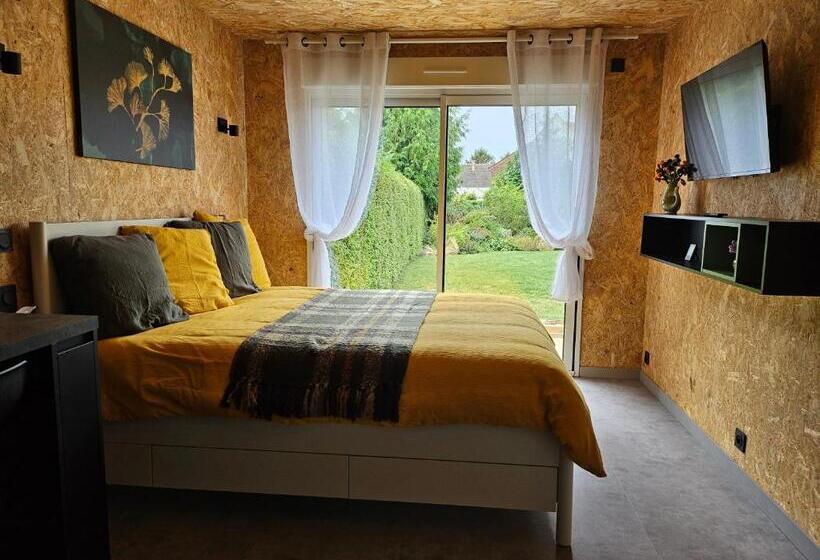 חדר סטנדרט נוף לגינה, La Studette