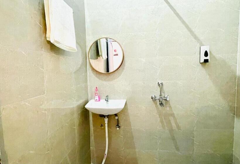 اتاق استاندارد, Dormtales Hostel