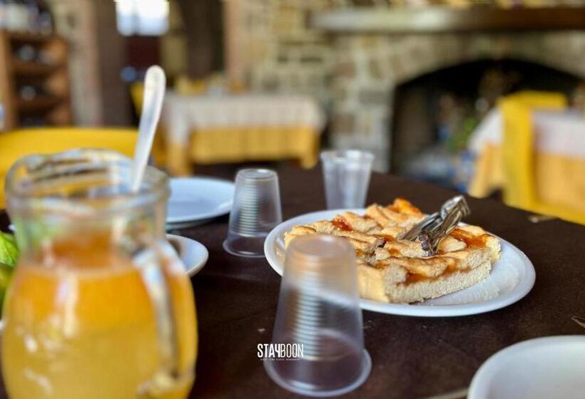 غرفة ديلوكس ثلاثية, Villa Lagaria